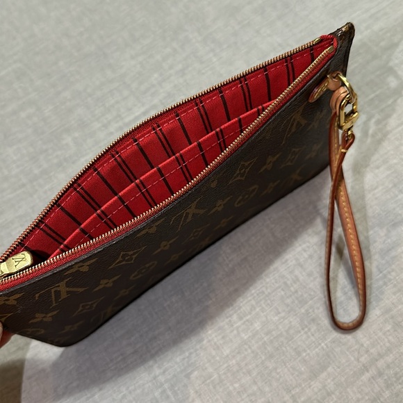LOUIS VUITTON NEVERFULL MM MONOGRAM POUCH *ONLY* - Picture 4 of 7